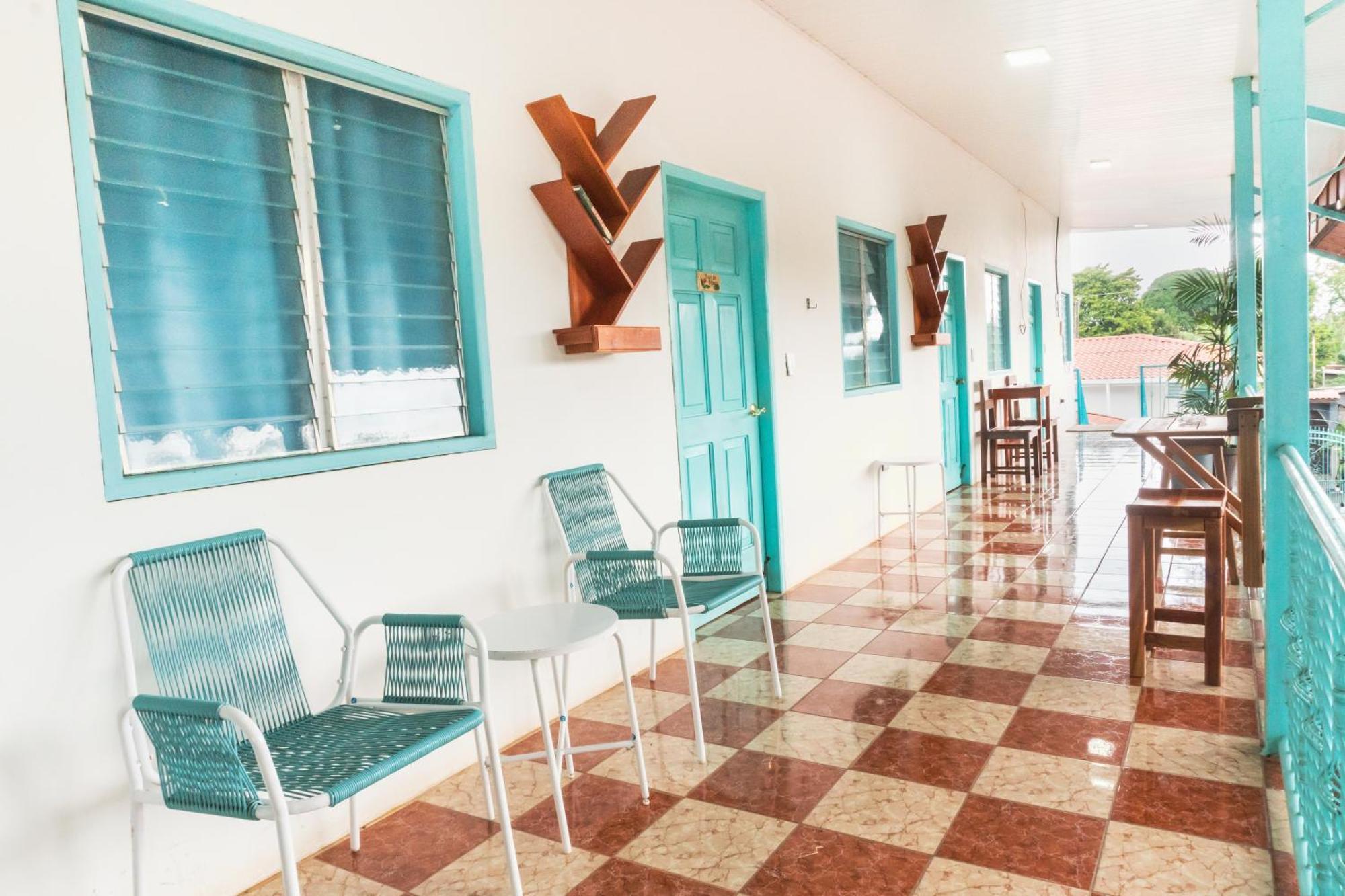 Hostal Eden Мойогалпа Екстериор снимка